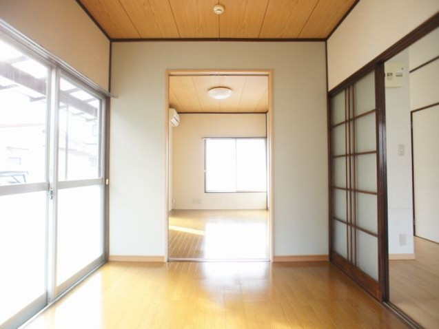 【寝室】 | 粕谷貸家 | 快適に過ごせるエアコンが付いています♪