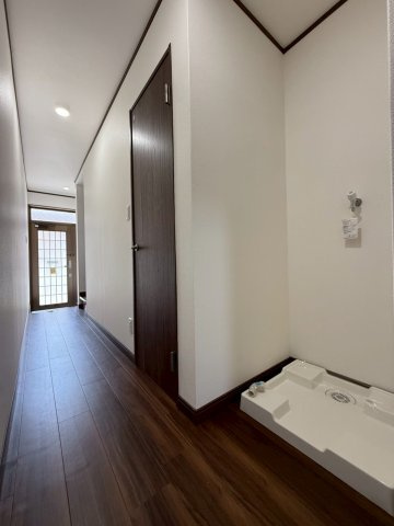 西ノ京南壺井町の洋室