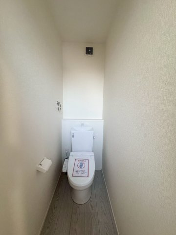 ーAdoble＋アドブル＋ー小倉南区下貫1丁目1期　【小倉南区　新築戸建て】のトイレ|2階にもトイレ完備♪　【小倉南区　新築戸建て】