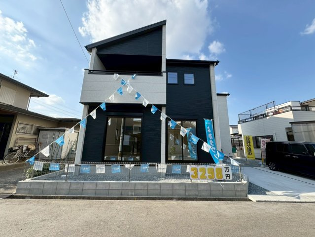 ーAdoble＋アドブル＋ー小倉南区下貫1丁目1期　【小倉南区　新築戸建て】の外観|スタイリッシュでモダンなデザインが魅力♪【小倉南区　新築戸建て】