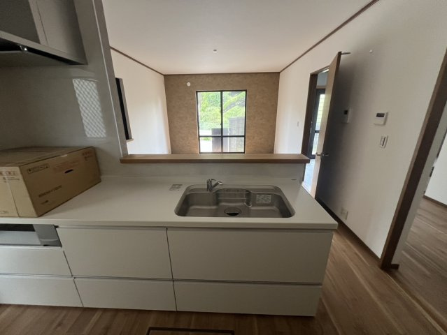 清滝中町中古戸建のキッチン|きれいなキッチンです