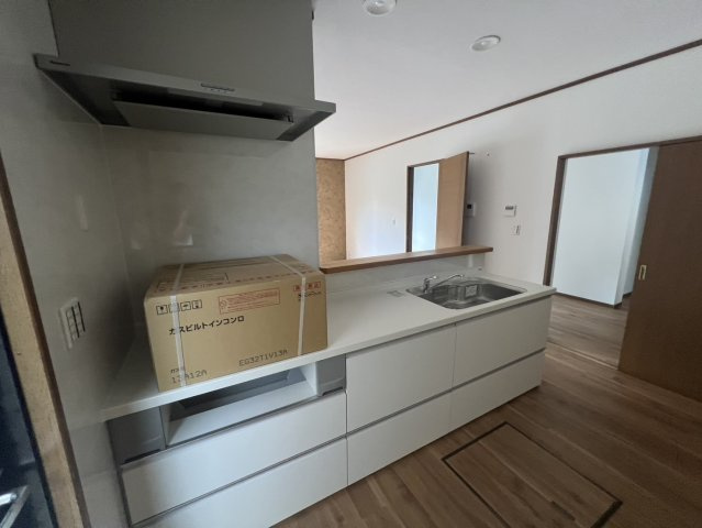 清滝中町中古戸建のキッチン|きれいなキッチンです