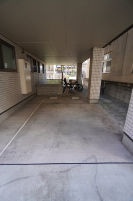 【駐車場】 | カーサ・イ・フィオーリ