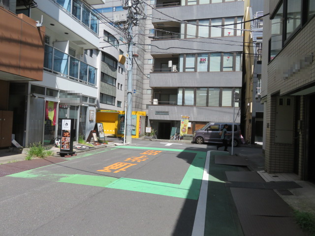 千代田区神田和泉町のビル