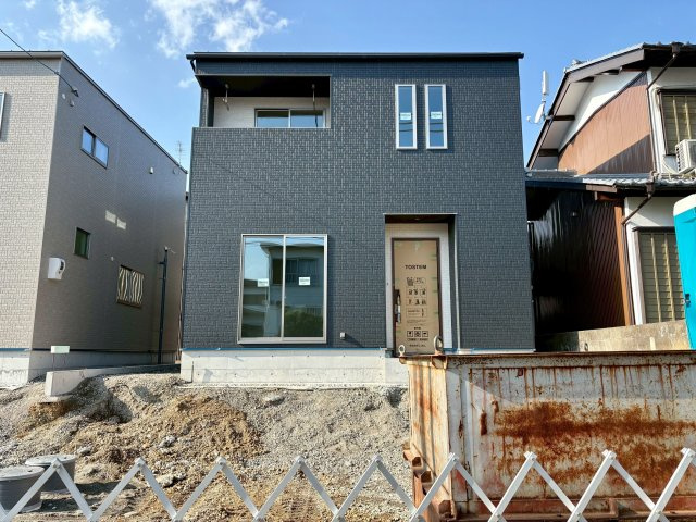 いの町枝川建売⑫の居間・リビング|リビングは15.1帖あります！※施工事例です。実際とは異なります。