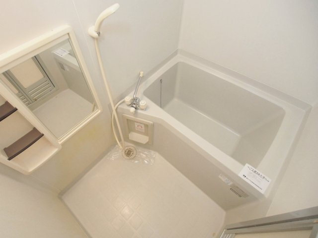 ミッドチェスターハウス　Ｂ棟の浴室