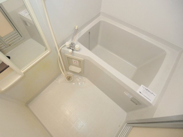 ミッドチェスターハウス　Ｂ棟の浴室