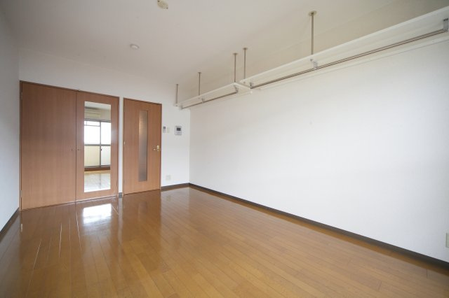 サンメイツ京阪・七条大宮の居間・リビング