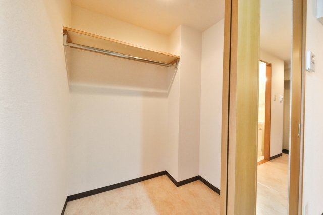 サンメイツ京阪・七条大宮の収納