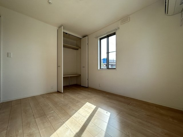 伊勢崎市田部井町２丁目のアパートのその他