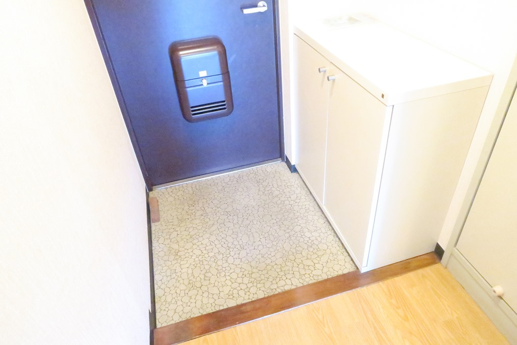 サンロード蕨の玄関|※別号室参考写真