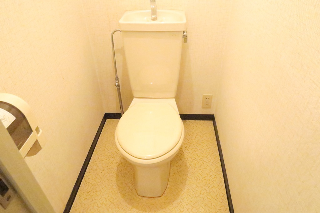 サンロード蕨のトイレ|※別号室参考写真