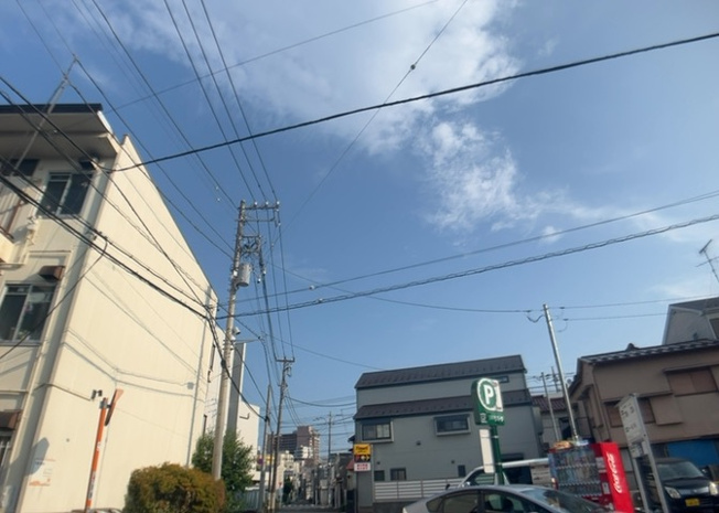 【展望】 | ハイムＡ | 桜や紅葉の名所に出かける人は多いと思いますが、家にいながら季節の移ろいを感じる生活を送りませんか？リビングや窓から見える景色が生活を彩るワンポイントに！現地から見える景色を堪能してみては如何でしょう。