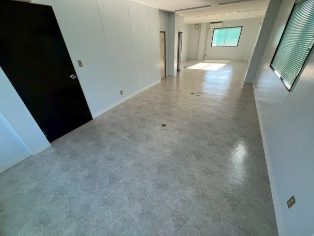 NKビルの内装|202号室