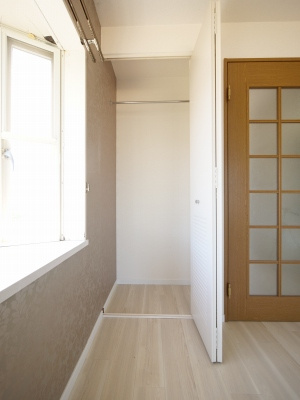 グランシャリオ津高弐番館の収納|※写真は別の部屋のものです。