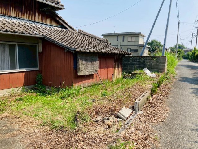滑石貸家の庭