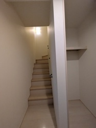 ベルデコートCの玄関