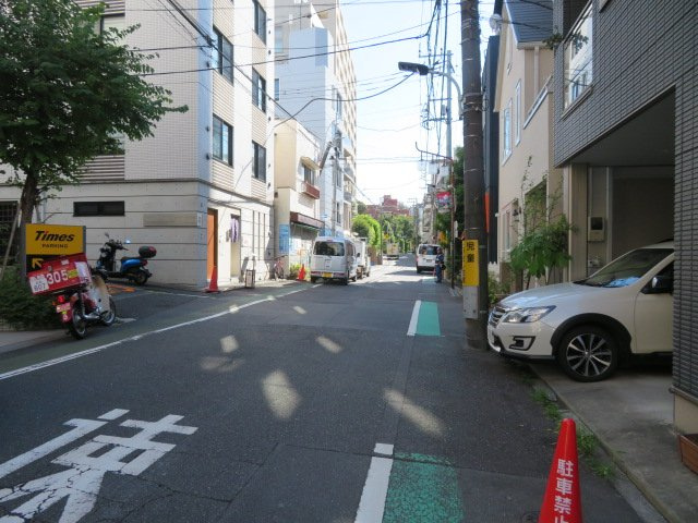 港区白金６丁目の店舗事務所