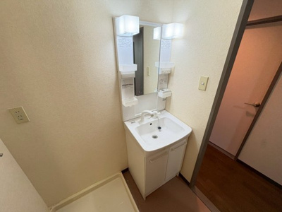 【独立洗面台】 | シュロス五月山Ⅲ