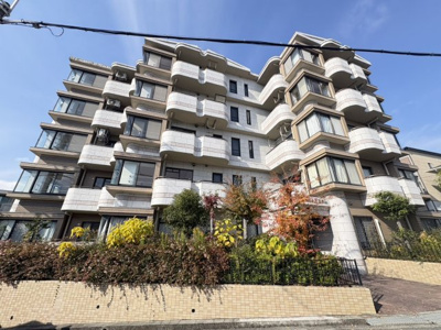 【外観】 | シュロス五月山Ⅲ