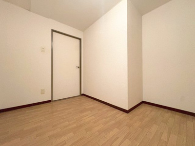 【居間・リビング】 | シュロス五月山Ⅲ