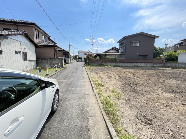 新築戸建・建売　桐生市東3期　GRAFARE　全1棟の前面道路含む現地写真|車の通りの少ない閑静な住宅地です♪