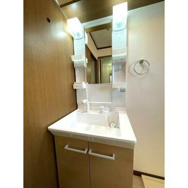 熊本市南区馬渡２丁目の賃貸マンションの独立洗面台