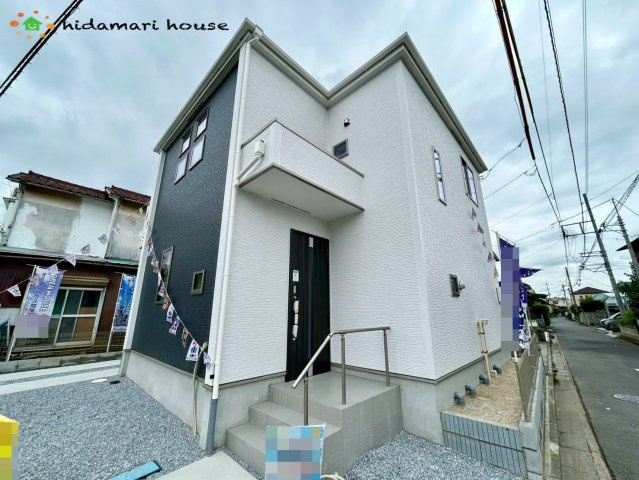 上尾市緑丘5期　新築戸建　グラファーレ01　の外観