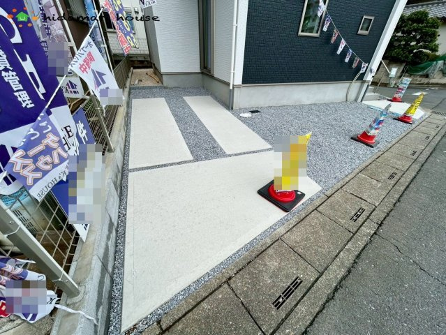 上尾市緑丘5期　新築戸建　グラファーレ01　の駐車場