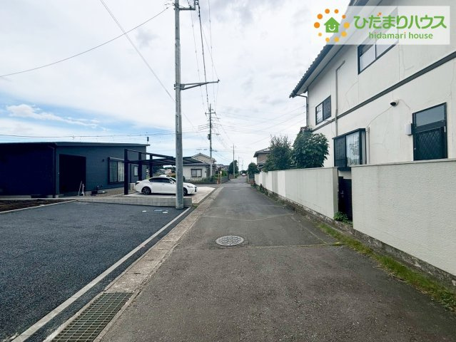 那珂市瓜連第13　新築戸建　3号棟の前面道路含む現地写真|閑静な住宅地なので、静かな環境で暮らしやすいですね。