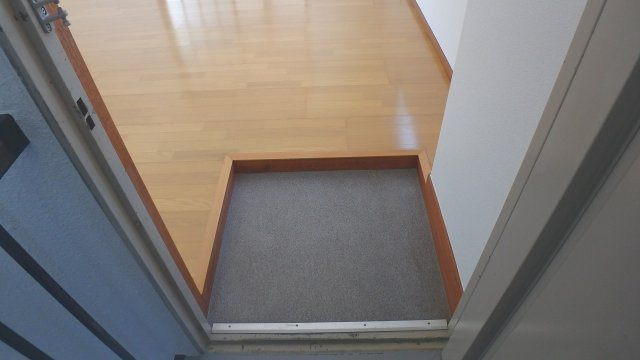 サーハンハウスの玄関