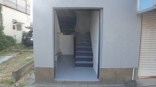 サーハンハウスのエントランス