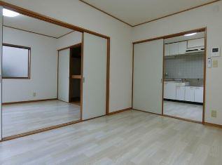 【居間・リビング】 | ヒルサイド