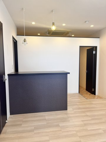 【その他】 | ヴィラールMK | 受付カウンター付きです。