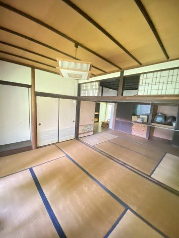 天花3丁目貸家の和室|和室がひろがる居住スペース