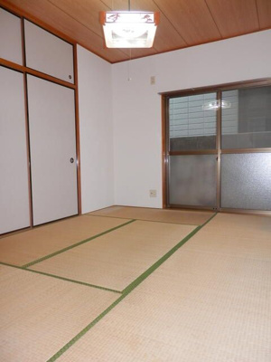 【和室】 | カルダスサカイ | ゆったりとくつろげる和室です