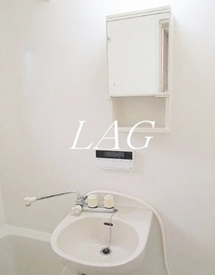 【洗面所】 | パルフラット町田 | 洗面台です。