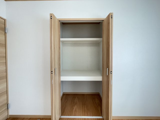 八戸市大字新井田字重地下の収納