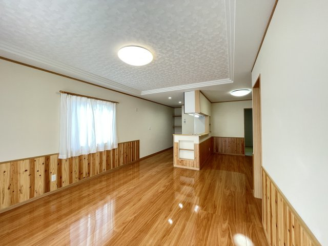 八戸市大字新井田字重地下のキッチン