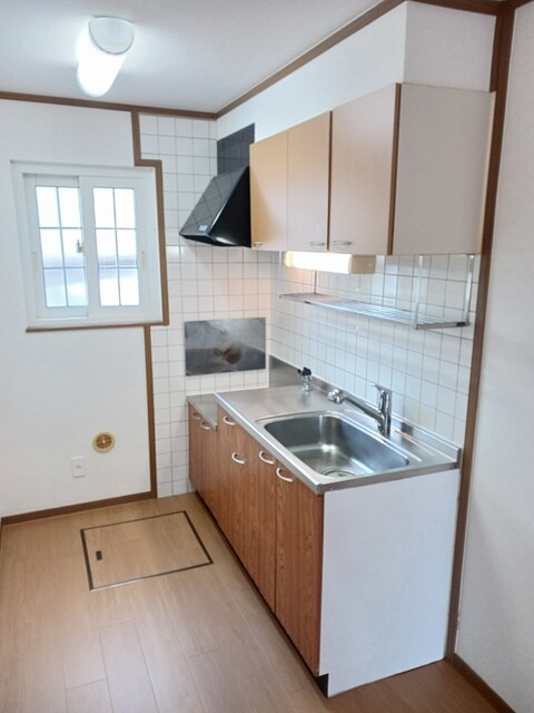 コモドカーサ・アヤⅠのキッチン|お部屋を広く使えるオープンキッチンです◎