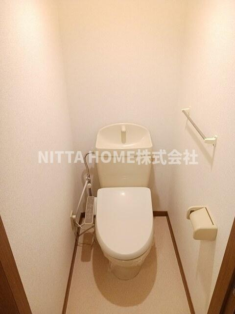 コモドカーサ・アヤⅠのトイレ|独立しているトイレになります◎