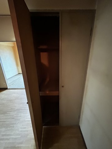 グランドヴィラ三先の収納