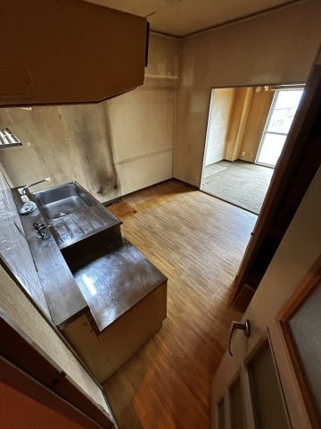 グランドヴィラ三先の居間・リビング