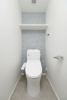 【トイレ】 | 新品家具付きマンション博多駅南15(KaGood福岡) | ゆったりとした空間のトイレです