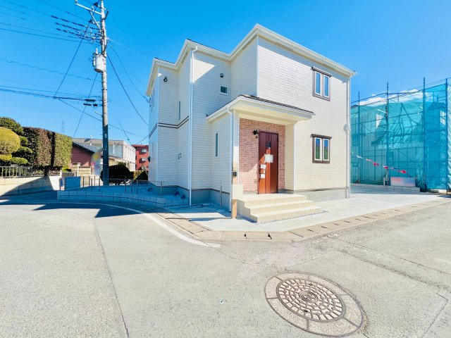 高崎市下佐野町の前面道路含む現地写真|車の通りも少ないので、駐車が苦手な方にもおススメです♪