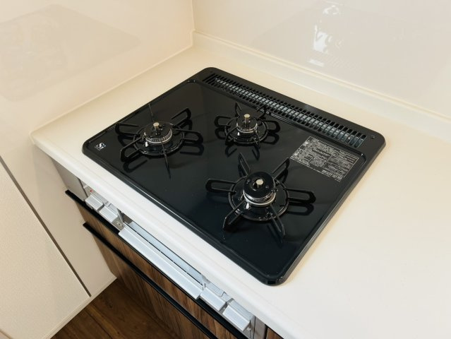 知多市八幡荒井1番1『仲介手数料無料』新築戸建てのキッチン