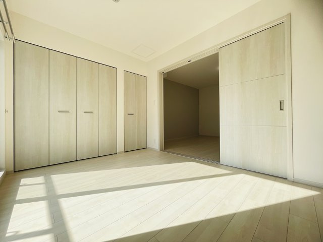 【寝室】