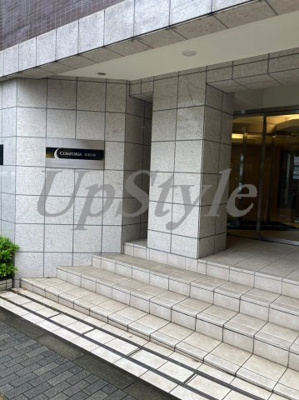 【エントランス】 | コンフォリア文京白山