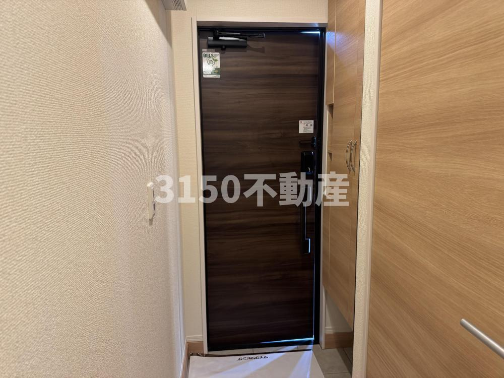 アネシス県庁東の玄関