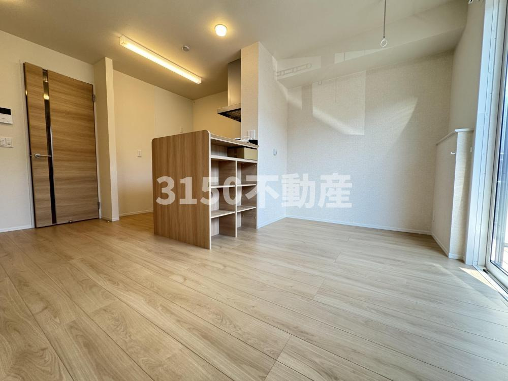 アネシス県庁東の内装